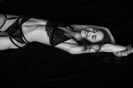sensual-lingerie-photoshooting-by-marta-machej-23